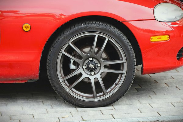 Comment les systèmes de détection de la somnolence basés sur l'analyse des ondes cérébrales améliorent-ils la sécurité des conducteurs de nuit?